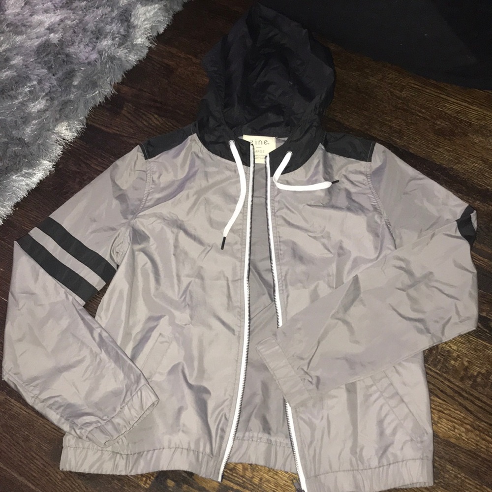 Women’s zumiez windbreaker